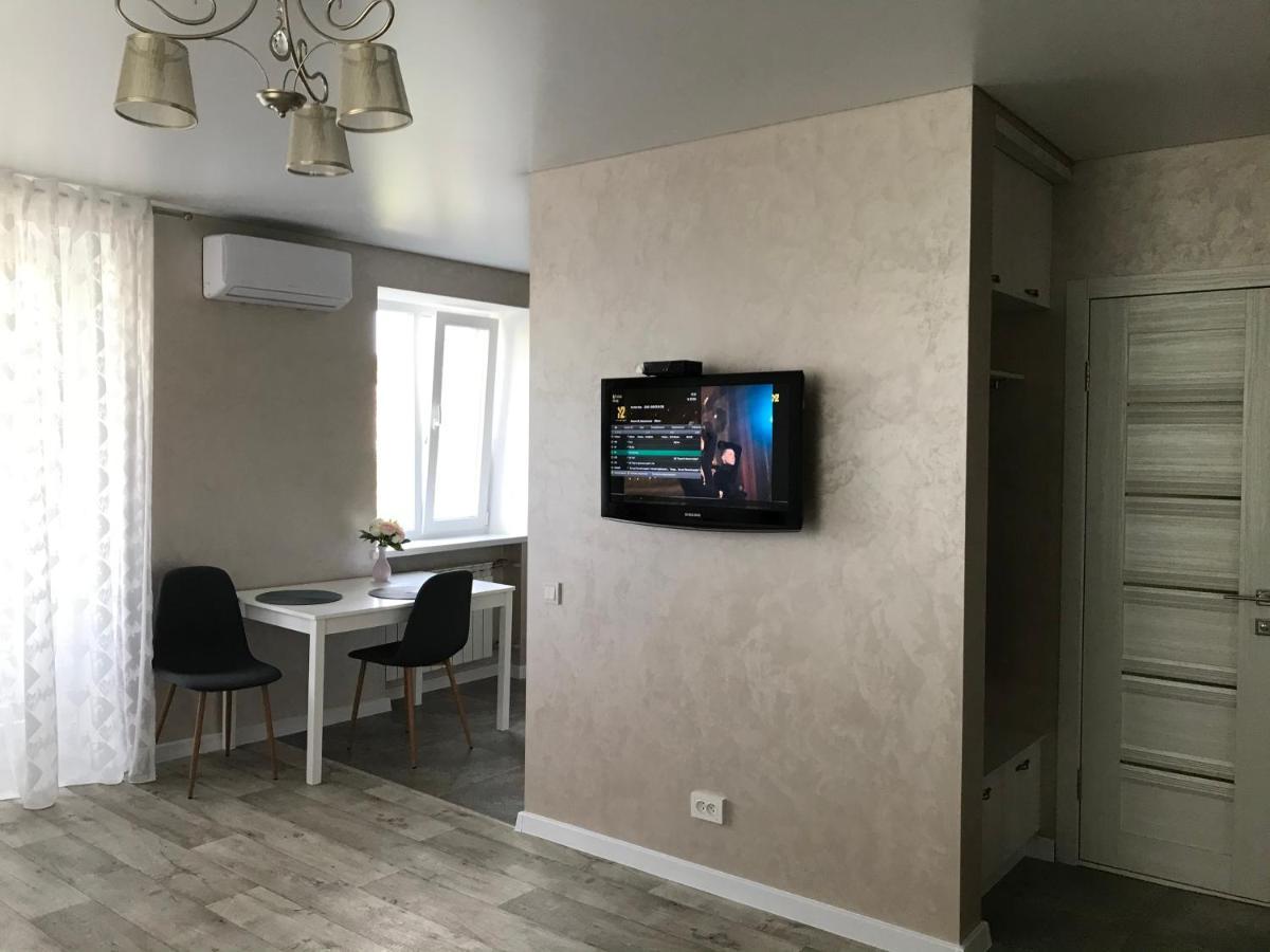 Flat in the city center Appartamento Cherson Esterno foto